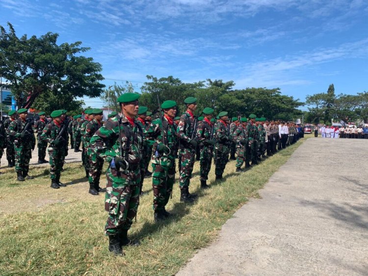 Satu Platon Personil 726 Tamalatea Hadiri HUT kemerdekaan RI Di Pastur Jeneponto
