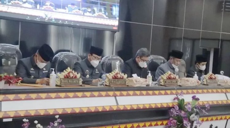 DPRD Kota Metro Rapat Paripurna Raperda APBD Tahun Anggaran 2021