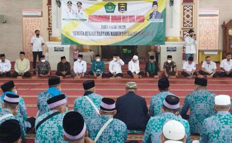 Wakil Ketua DPRD Kota Metro Bersama Walikota Sambut Kepulangan Jamaah Haji