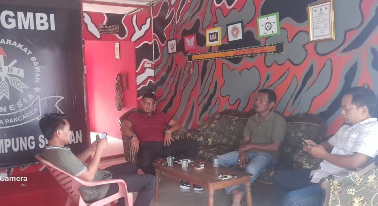 Usaha Lapak Tambal Ban Milik Warga Desa Bakauheni Dibongkar Satpol PP, Pemilik Mengadu Ke LSM GMBI