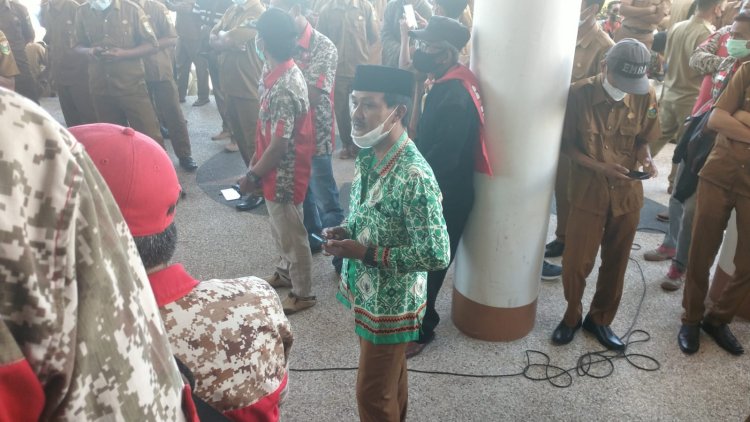 Anggota APDESI Laksanakan Aksi Demokrat