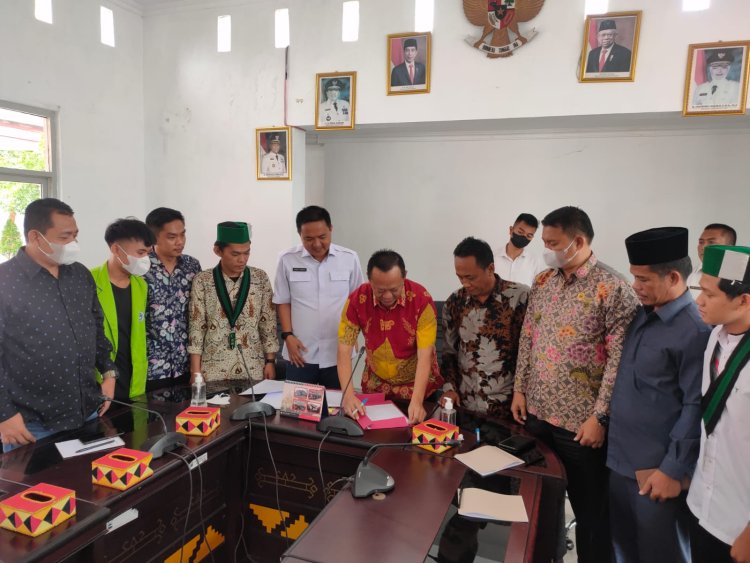 FMPLS Lakukan Audensi Ke DPRD Lamsel Untuk Sampaikan Aspirasi Rakyat