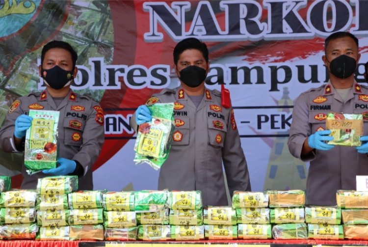 Jajaran Polres Lamsel Amankan 114 Kg Narkotika Jenis Sabu, dan Bekuk 11 Pengedar