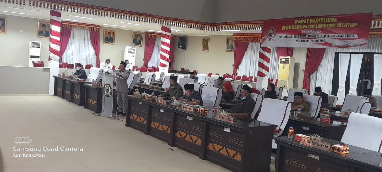 Pemkab Lamsel di Kritik dan Disoroti Soal Kinerja dan Insfratruktur Jalan Rusak Oleh DPRD Lamsel