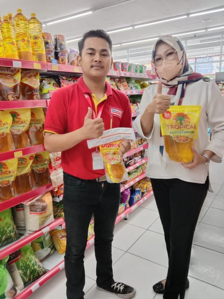 Minyak Goreng Langka di Sejumlah Toko