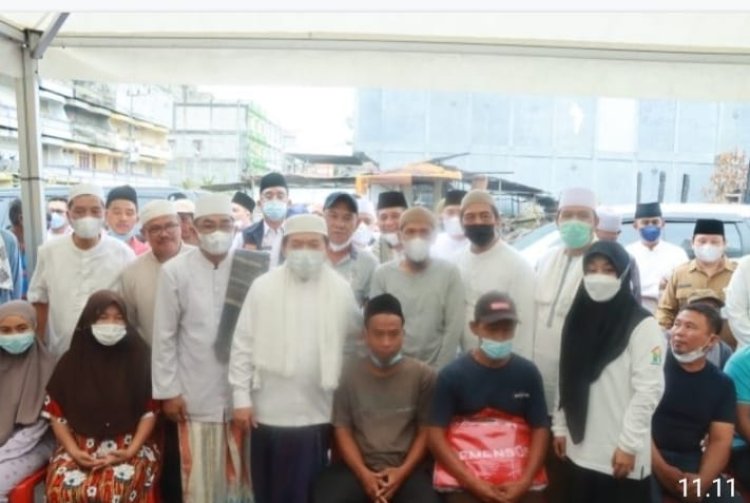 Bupati Drs H. Anwar Sadat, M.Ag Dampingi Gubernur Jambi Dr. Al Haris, S. Sos Tinjau Lokasi Kebakaran