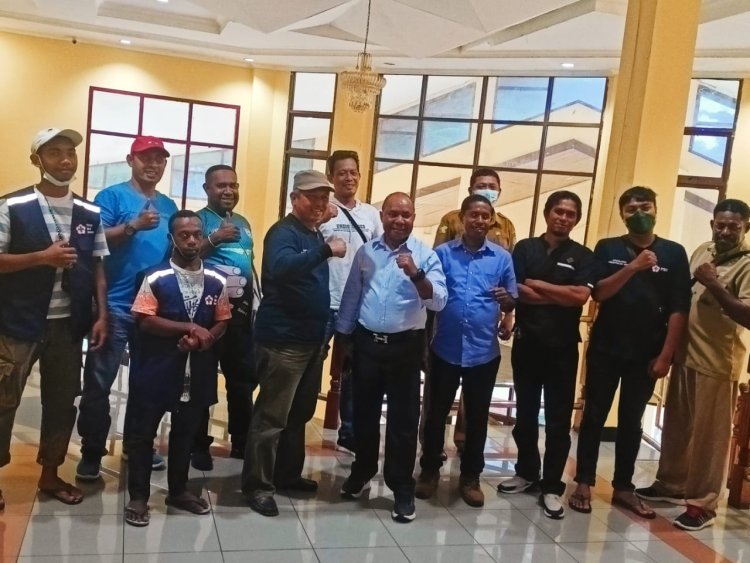 Ketua PMI Yapen Gerak Cepat Mengadakan Rapat, Antisipasi Tingginya Kebutuhan Permintaan Darah di RSUD Serui.