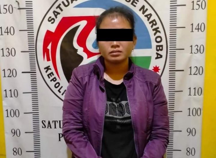 Diduga Edarkan Sabu, Seorang Wanita Diringkus Polisi Way Kanan