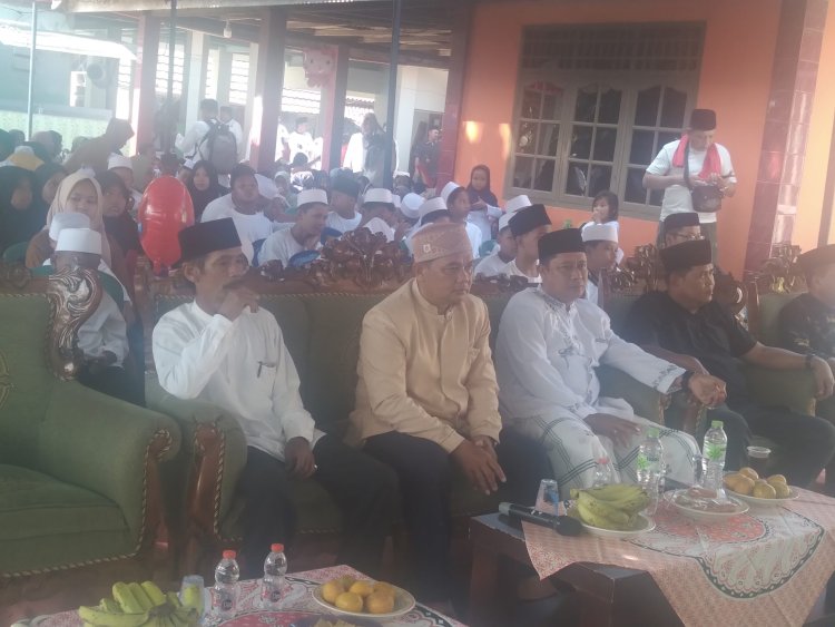 Ponpes Darul Falah Al Istiqlaliah Gelar Santunan Anak Yatim Tahun Baru Islam 1445 H