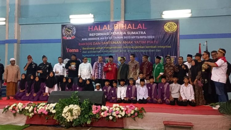 RPS Gelar Halal Bihalal dan Santunan Anak Yatim di Sport Club Citra Raya