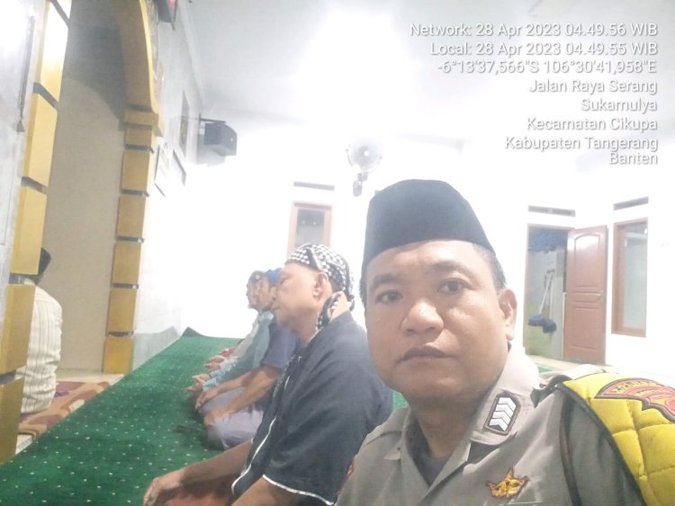 Bripka Anwarudin Bhabinkamtibmas Polsek Cikupa Polresta Tangerang Polda Banten, Terus Lakukan Kegiatan Rutin Subuhan keliling Bersama Warga Kelurahan Sukamulya Cikupa