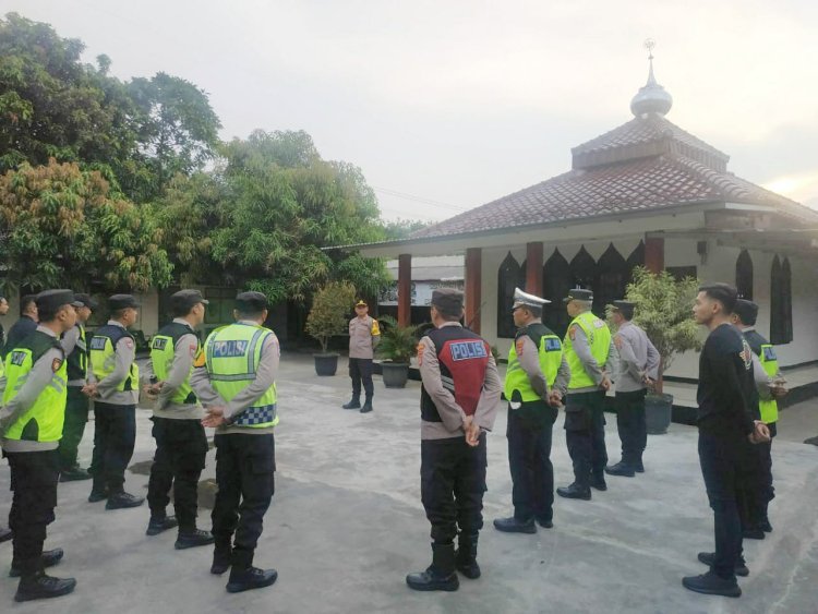 Apel Siaga dan Pengamanan Malam Takbir Hari Raya Idul Fitri 1444 H / 2023 M di Darkum Polsek Cikupa.
