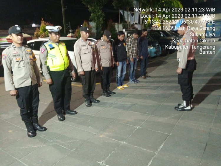 Pawas IPDA Mahdi SH , Cek kesiapan Anggota piket malam Polsek Cikupa Polresta Tangerang Gelar Apel Cipkon Tingkatkan Kewaspadaan
