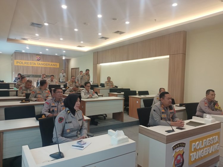 Psikologi menyapa, dengan tema Bulan mau seumur hidup