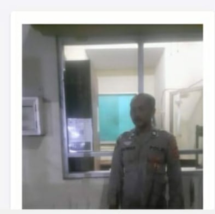 Personel Polsek Cikupa Aiptu Firdaus Melaksanakan Kegiatan Patroli Barcode, Di Kantor Milenium Kawasan Pastikan Jaga Kamtibmas