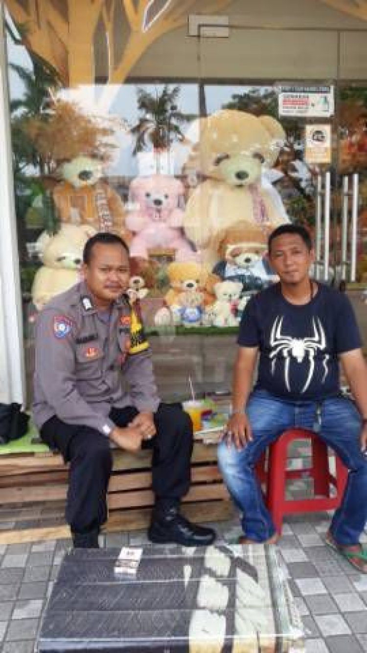 Bripka Saebatul Hamdi Anggota Sabhara  Polsek Cikupa, Rutin Polisi RW Gelar Giat Sambang Tokoh Pemuda Serap Aspirasi Terkait kamtibmas