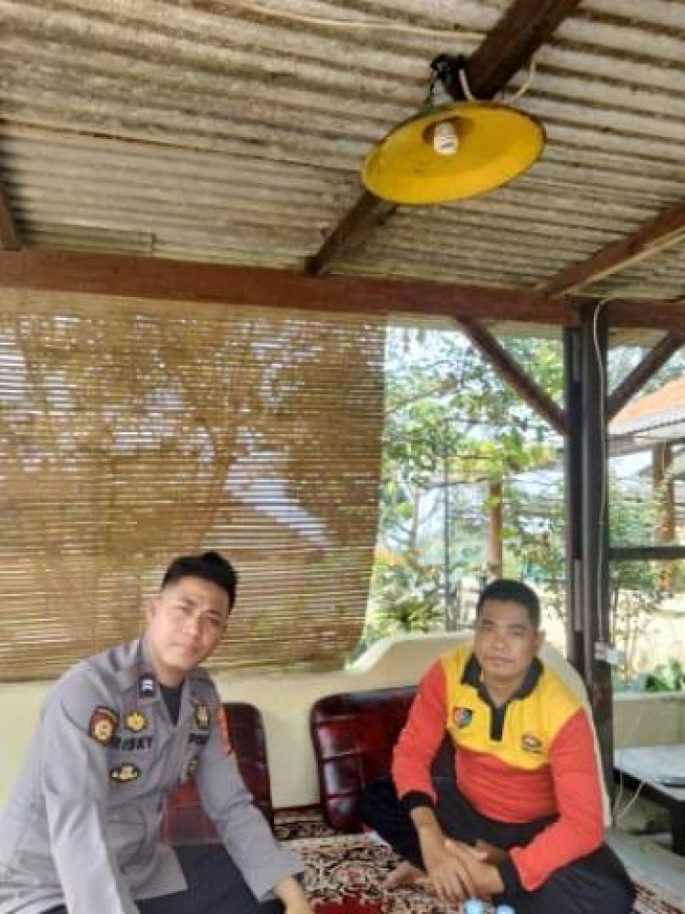 BRIPTU RISKY RAMDHANI Anggota Polsek Cikupa, Giat POLISI RW Di Kel. Bitung Jaya Kec. Cikupa Tangerang.