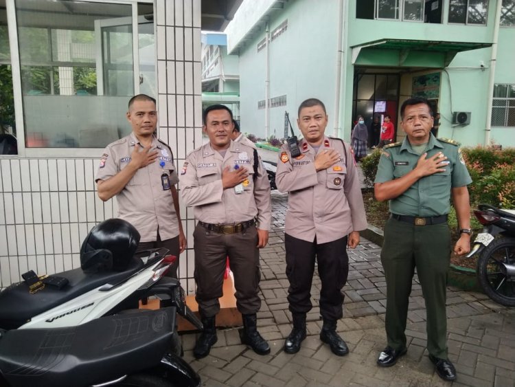 Personil Polsek Cikupa Git Rutin Patroli Barcode Dan Patroli Mobile Guna Antisipasi Guantibmas Di Wilayah Kecamatan Cikupa