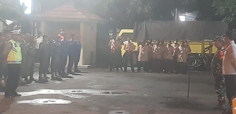 Danramil 05/Blrj Pimpin Pengamanan Persiapan Malam Tahun Baru 202