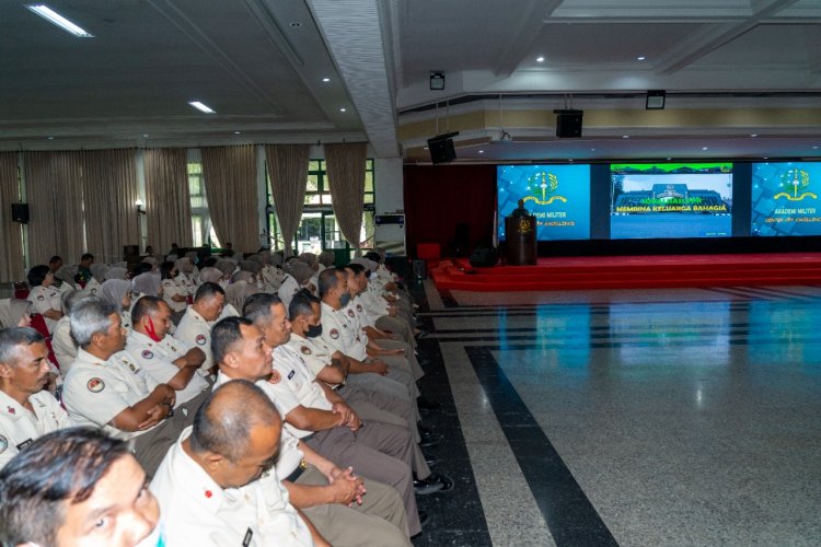 Kabintal Akmil : Harmonisnya Keluarga akan Mendukung Tugas Pokok