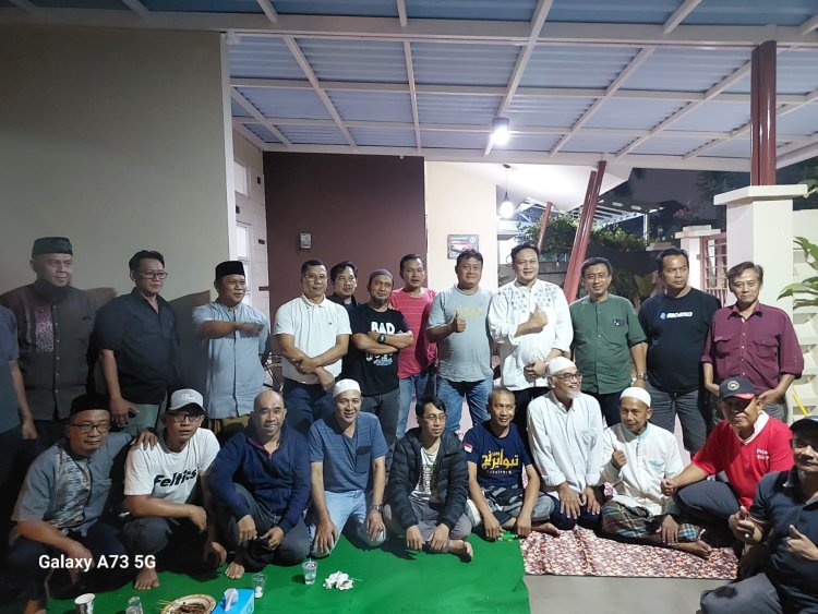 Muhamad Ridwan Caleg DPRD Provinsi Dapil Kabupaten Bogor Hadir di Kediaman Ketua RW 014 Perumahan Cileungsi
