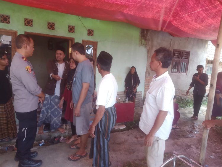 Seorang Warga Meninggal Dunia Saat Mengantri Mengambil BLT, Kepolisian : Korban Meninggal di Duga Akibat Sakit