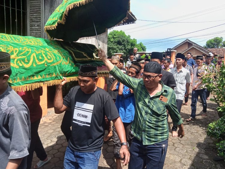 Suasana Lebaran, DPC AJOI Lamtim Diselimuti Rasa Berduka
