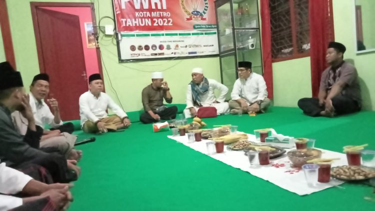 Tasyakuran DPC PWRI Metro Menjelang Malam Pergantian Tahun.