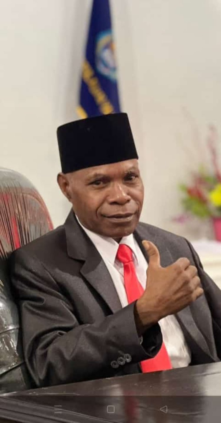 Akhirnya...! Fraksi Membangun Yapen Mengeluarkan Surat Rekomendasi Pengusulan Tiga Nama Penjabat Bupati Kepulauan Yapen, "Tiga Nama ini adalah Aspirasi Bersama, Sinergitas Fraksi dan Pimpinan Partai" Ucap Simson Aurai
