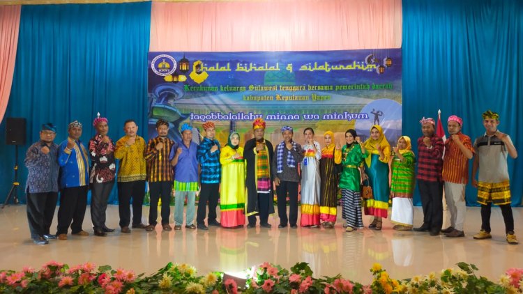Tingkatkan Tali Persaudaraan, KKST Kepulauan Yapen dan 7 Pilar Sultra Gelar Halal Bi Halal bersama Pemda Kepulauan Yapen