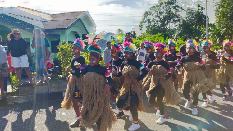 27 Tim ikut berkompetisi Lomba Yosim Pancar Display, ini Arahan Bupati Tonny Tesar