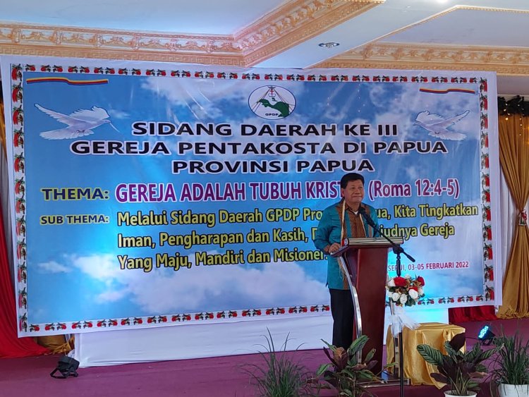 Gereja Adalah Tubuh Kristus, Bupati Tonny Tesar, S.Sos sampaikan Terima Kasih, Yapen sebagai Tuan Rumah Sidang Daerah GPDP ke-III