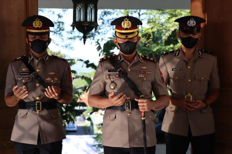 Polres Banjarnegara Gelar Ziarah di Makam Kapolri Kedua dalam Rangka Hari Bhayangkara Ke-76