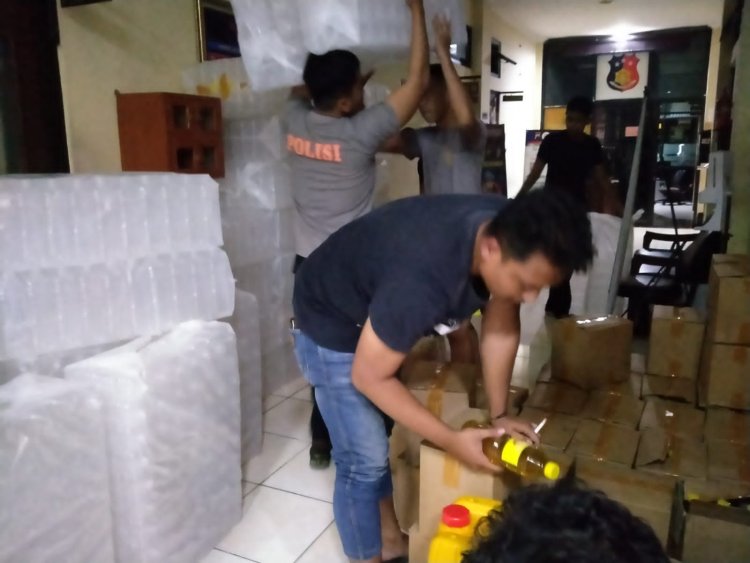 Polda Jateng Tangkap Penjual Migor Curah dalam Kemasan Premium Palsu