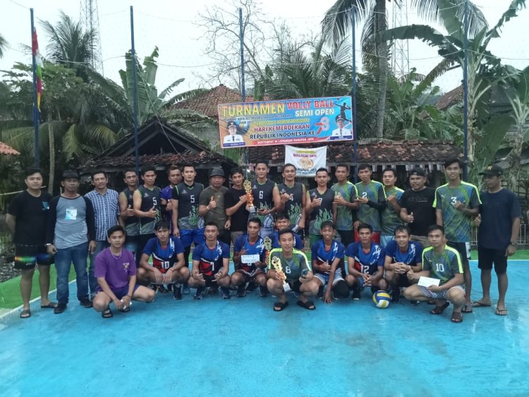 HARAPAN JAYA GELAR  TURNAMEN SEMI OPEN VOLLY BALL