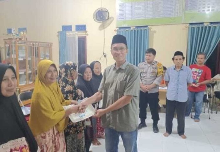 Pemerintah pekon laay salurkan BLT DD tahap Pertama kepada 27 KPM
