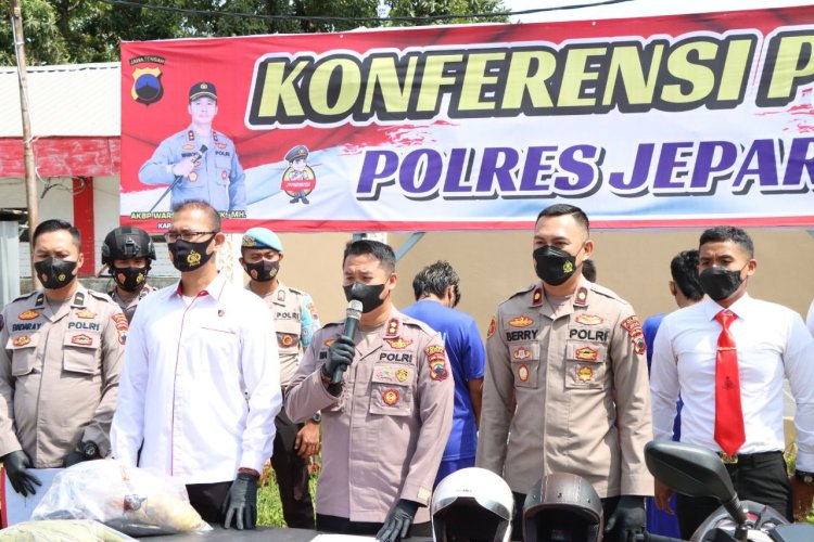 Tak Sampai 24 Jam Satreskrim Polres Jepara Ungkap Kasus Mayat dalam Karung