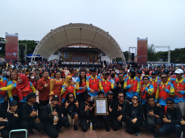 Penari Kolosal Tokuwela Morotai Mampu Resmi Masuk Rekor Dunia