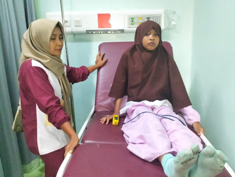 Warga yang dibantu dari Awal Hingga Sembuh Oleh YPN melalui Relawan YPN sangat bahagia dan Terimalah