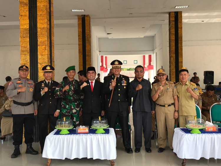 Pimpin Upacara Peringatan Sumpah Pemuda Ke-95, Ini Pesan Sekda Kolaka Timur