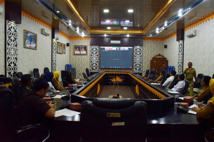 PEMKOT METRO IKUTI RAPAT PENGENDALIAN INFLASI SECARA VIRTUAL DENGAN KEMENDAGRI