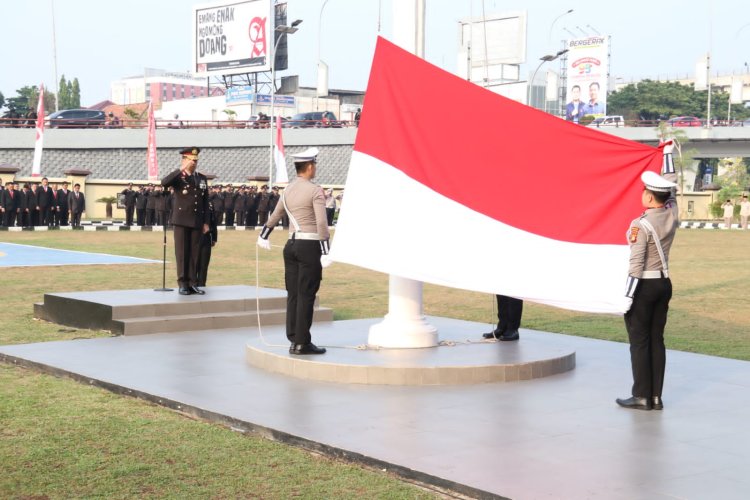 Upacara hari Pahlawan ke-78 tahun 2023 di halaman gedung Presisi Mapolda Sumsel