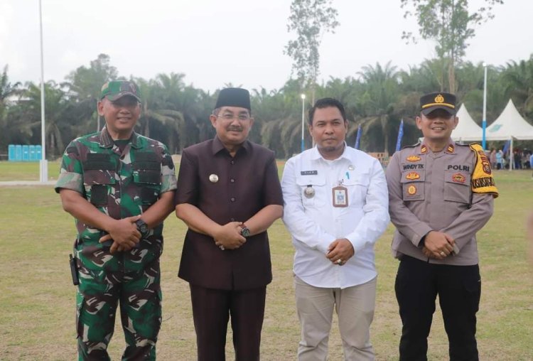Bupati Tinjau Persiapan MTQ Tingkat Kabupaten Tanjabbar di Desa Dataran Kempas