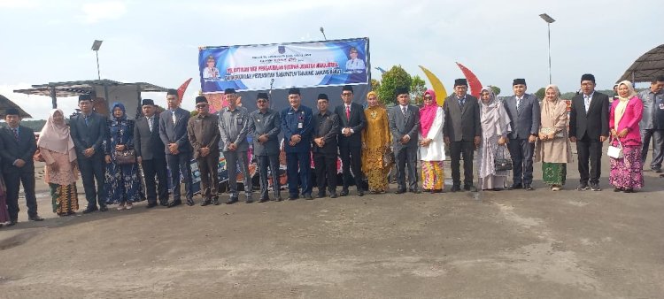 Lantik 9 Pejabat Eselon II di WFC, Bupati Harap Adanya Peningkatan Kinerja