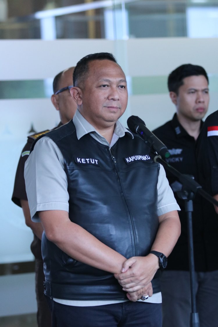 Dr Ketut Sumedana : Perkembangan Perkara BTS 4G BAKTI Kementerian Komunikasi dan Informatika