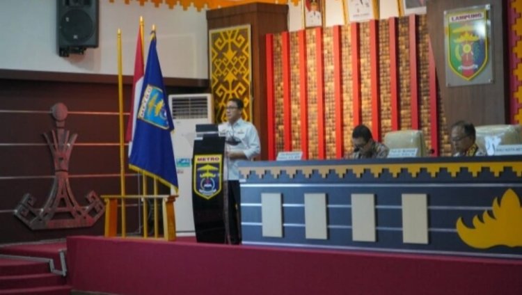 Tim Penilai PPD, dr. Wahdi Paparkan Pencapaian Pembangunan Kota Metro