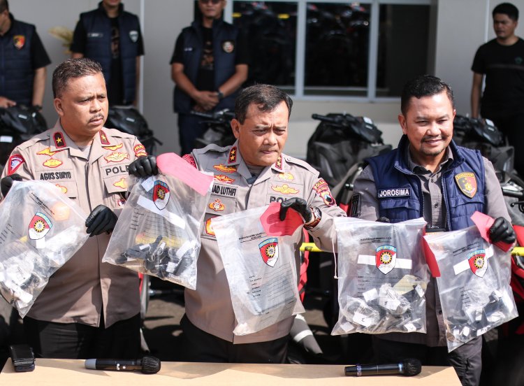 Irjen Pol Ahmad Luthfi; Polda Jateng Ungkap Kasus Penadahan Motor Transnasional