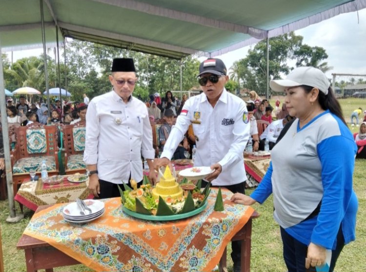 PEKON KUTAWARINGIN MENGADAKAN HARI ULANG TAHUN YANG KE 13