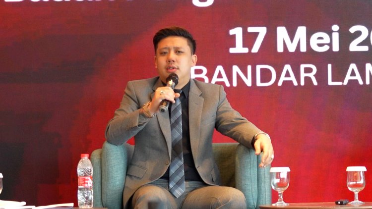 MARAK ORGANISASI ADVOKAT ABAL-ABAL ADAKAN SUMPAH DI PENGADILAN TINGGI TANJUNG KARANG LAMPUNG , PABLO BENUA : SAYA AKAN LAPORKAN OKNUM KE KY !