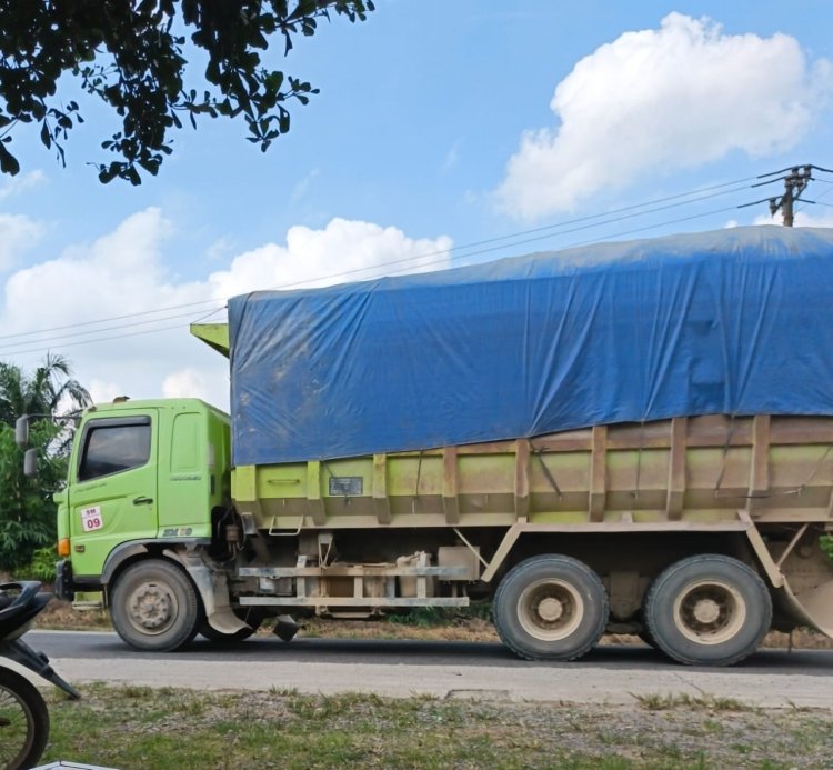 Truk Batubara Raksasa Langgar Aturan, Beranikah Pemda Jambi dan Polda Jambi Untuk Menindak 